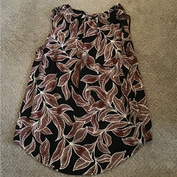 Sleeveless Leaf Print Blouse hi lo 2x - Picture 3 of 10